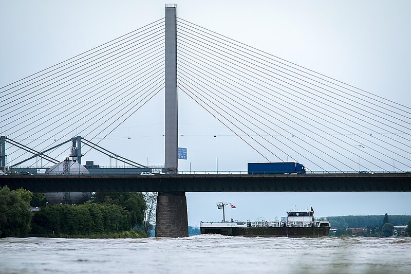 Die Bonner Nordbrücke